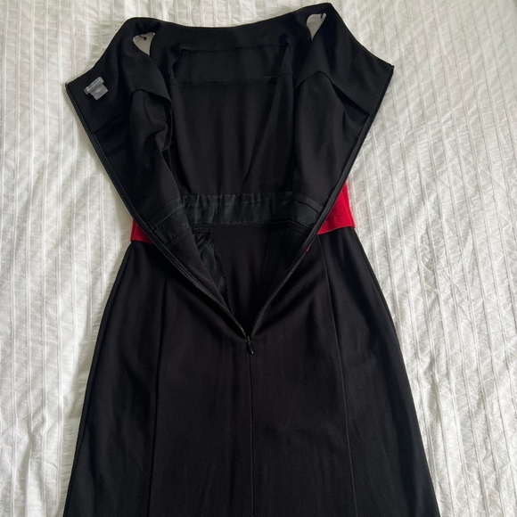 Ann Taylor Red & Black Button Detail Dress - Picture 5 of 8